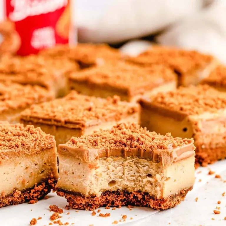 Cookie Butter Cheesecake Bars