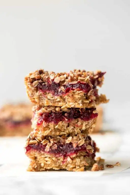 Cranberry Sauce Granola Bars