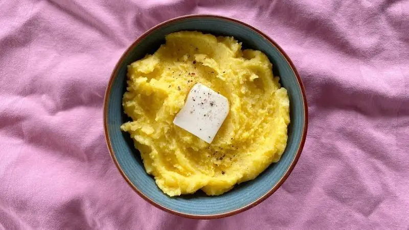Creamy Egg Yolk Mashed Potatoes
