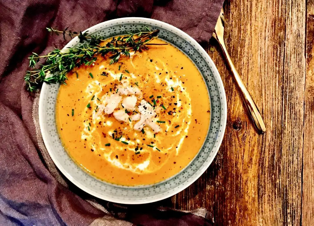 Creamy Lobster Bisque with Sherry
