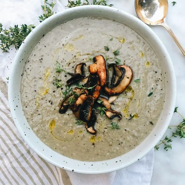 Creamy Mushroom and Thyme Soup