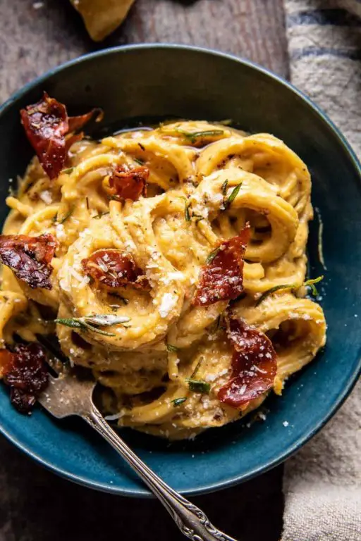 Creamy Pasta with Roasted Garlic and Herbs
