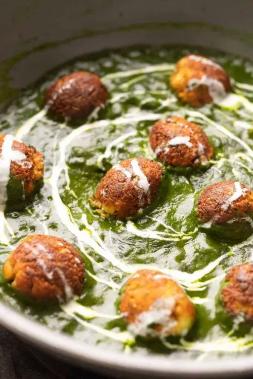 Creamy Spinach and Paneer Koftas