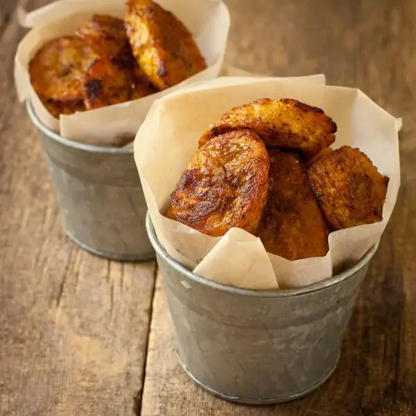 Crispy Baked Plantain Chips