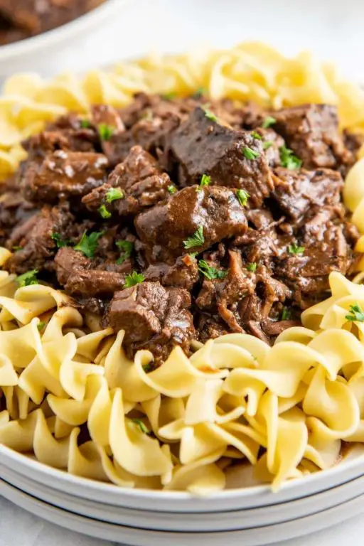 Crock Pot Beef Tips and Noodles