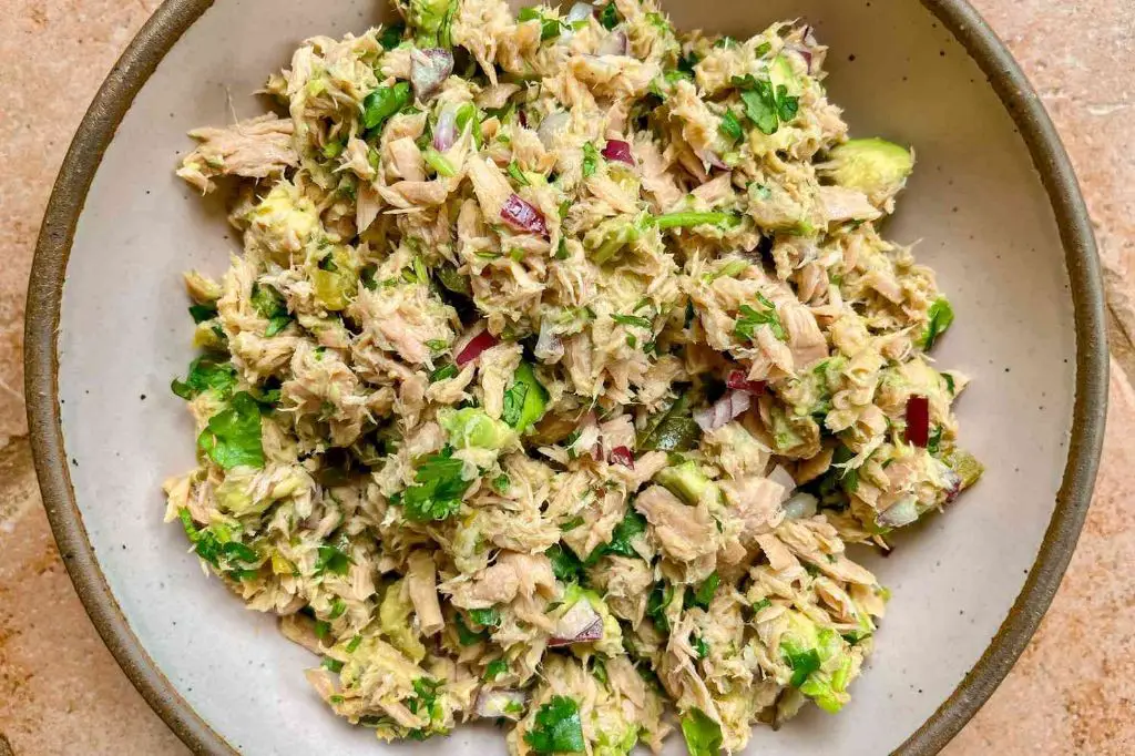 Easy 4-Ingredient Tuna Salad
