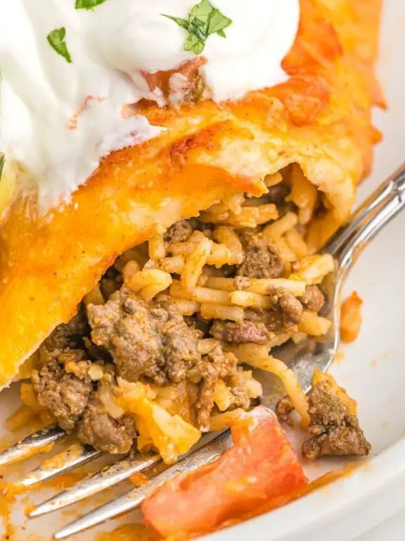 Easy Ground Beef and Rice Enchiladas