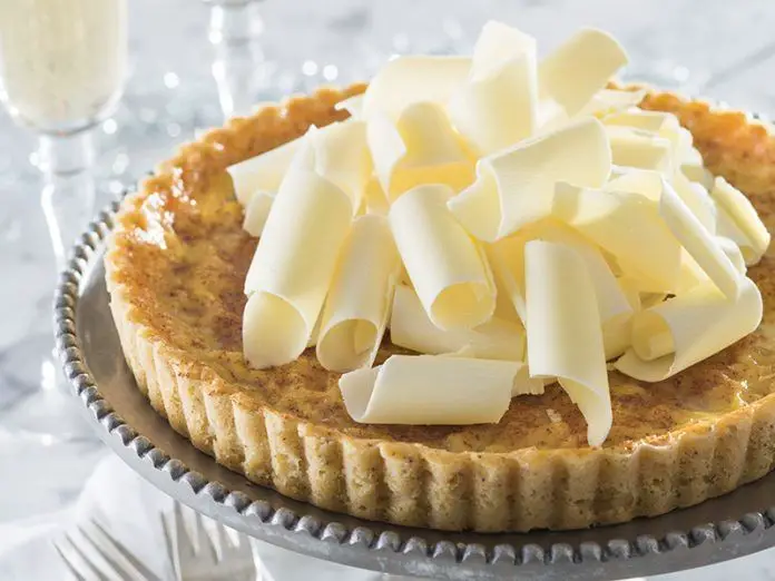 Eggnog Custard Tart with Nutmeg