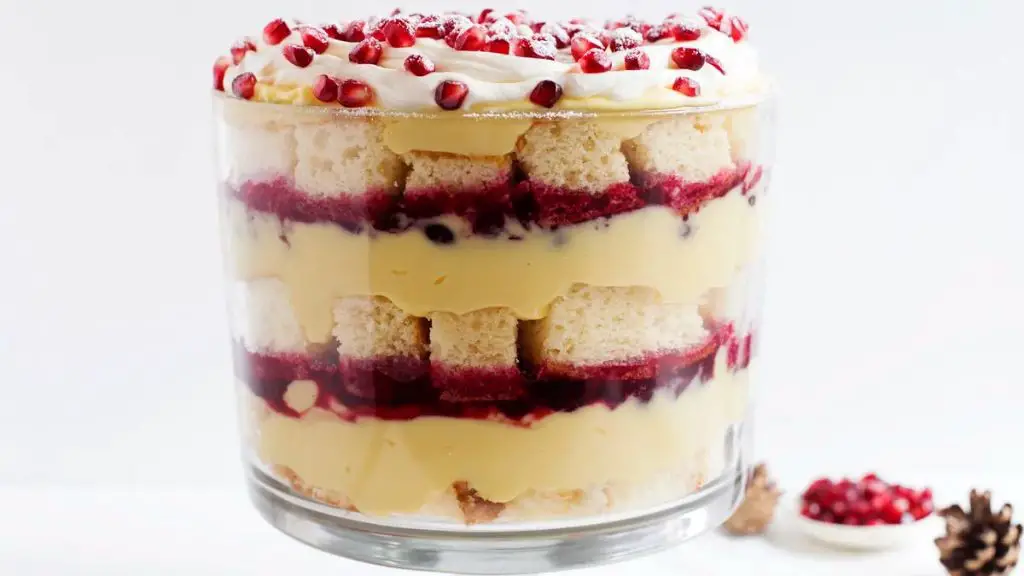 Eggnog Trifle