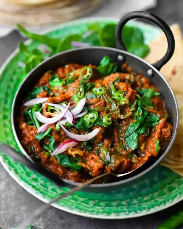 Eggplant and Spinach Curry