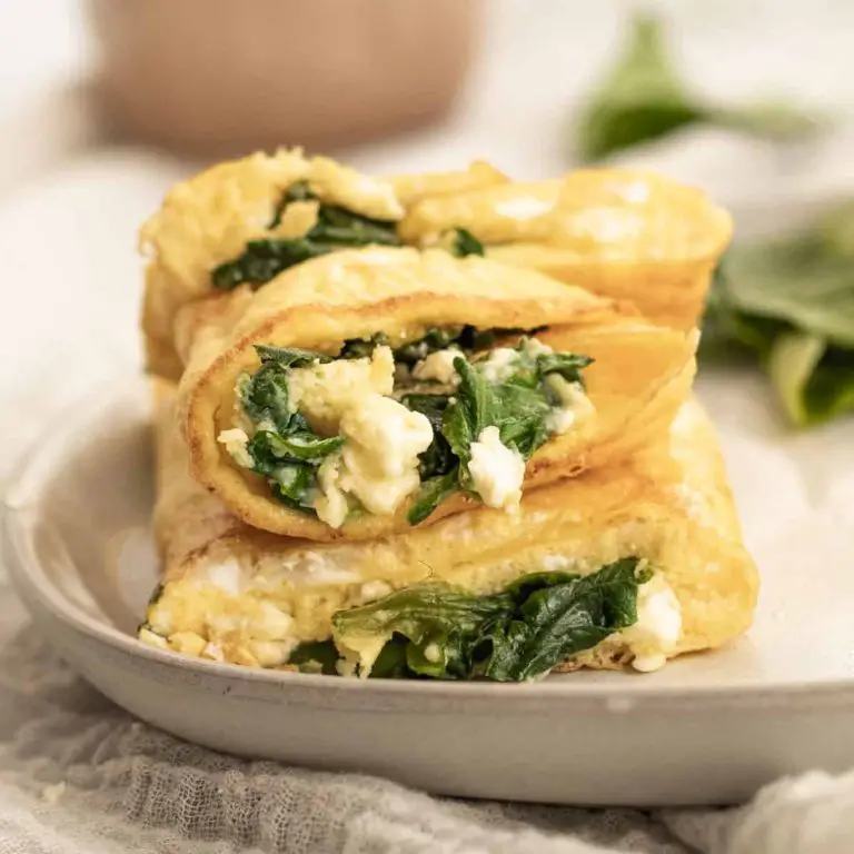 Fast Spinach and Feta Omelette