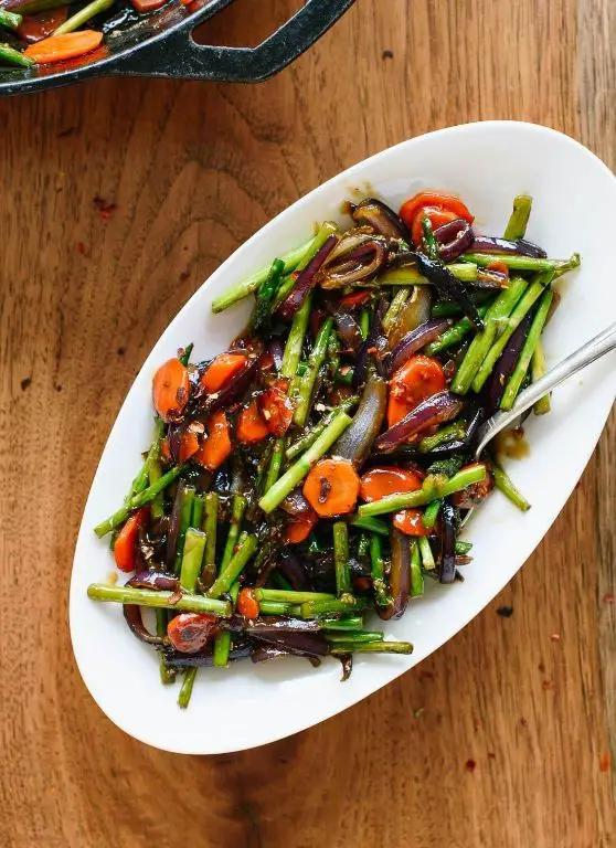 Flavorful 5-Ingredient Veggie Stir-Fry