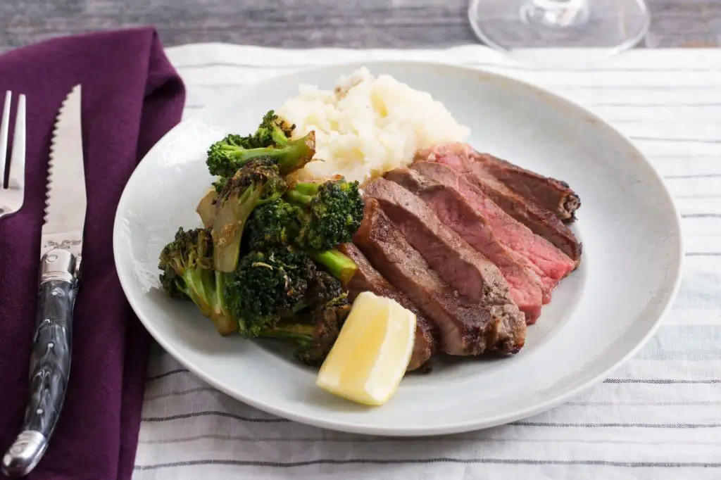 Garlic Mashed Potatoes with Broccoli