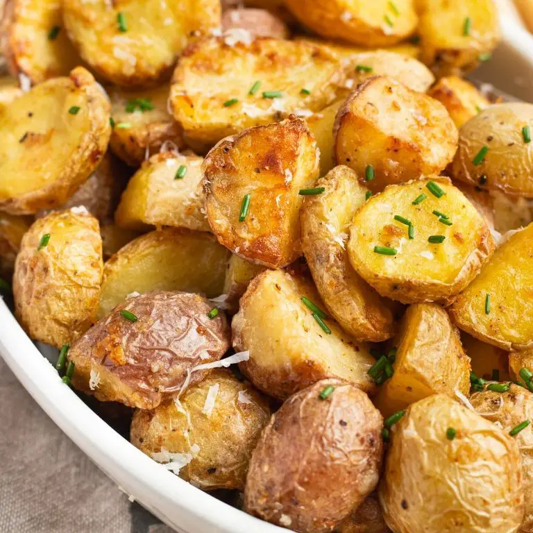 Garlic Parmesan Air Fryer Potatoes