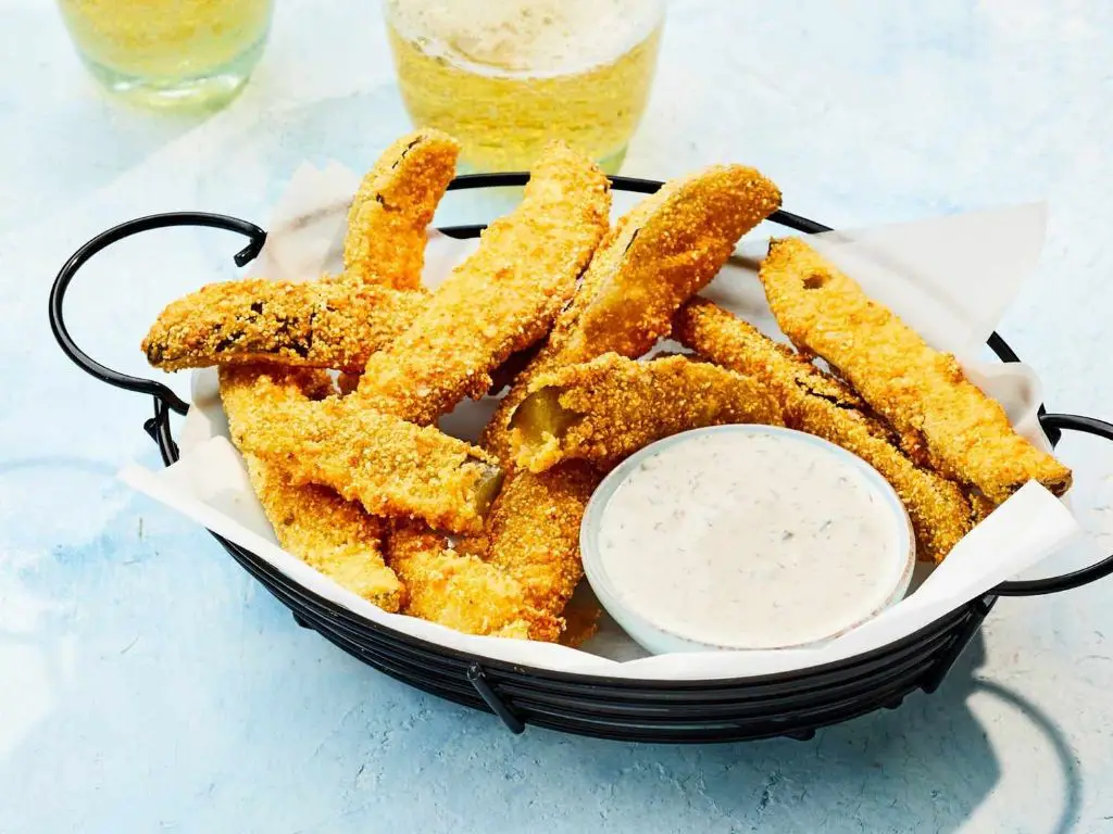 Golden Fried Pickles with Ranch Dip