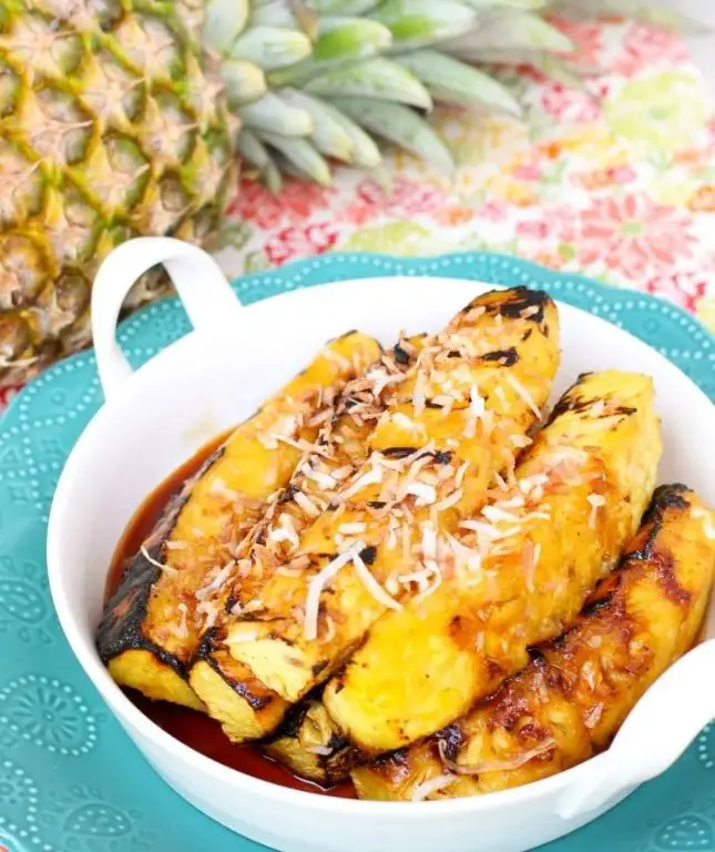Grilled Pineapple with Coconut Glaze