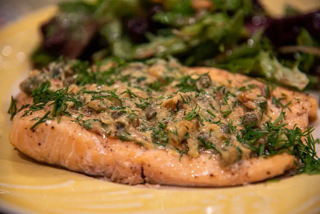 Grilled Salmon with Dill and Caper Sauce