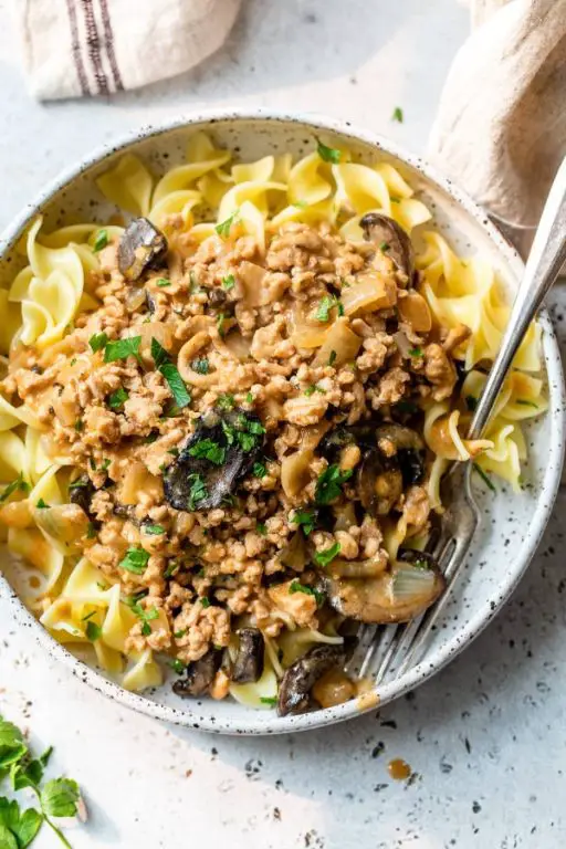 Ground Chicken and Mushroom Stroganoff