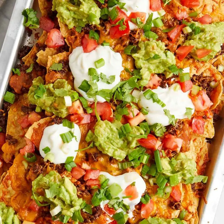 Guacamole-Topped Nachos Supreme