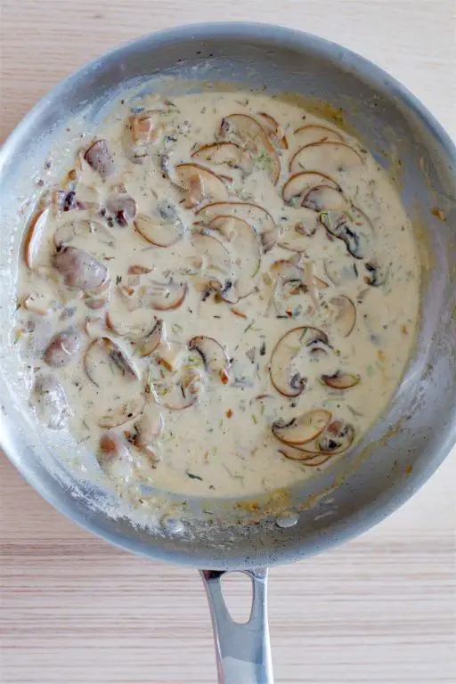 Herbed Mushroom Cream Sauce
