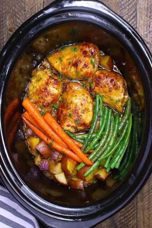 Honey Garlic Chicken in the Slow Cooker