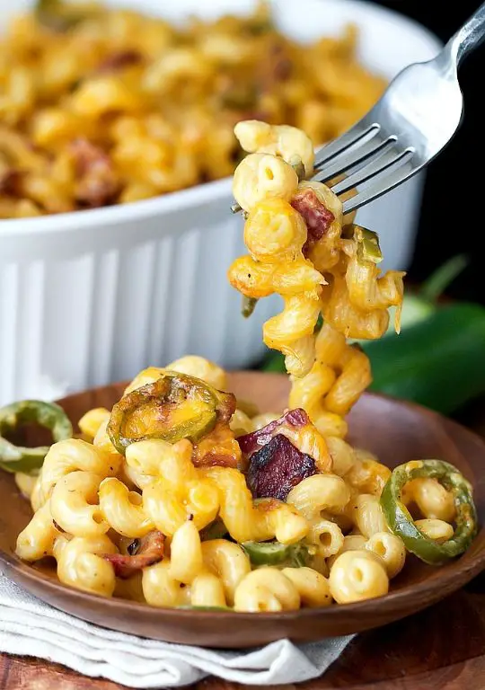 Jalapeno Bacon Mac and Cheese