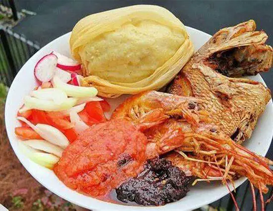 Kenkey with Fried Fish and Hot Pepper