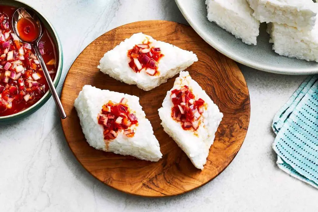 Kiri Bath with Lunumiris: Milk Rice with Chili Paste