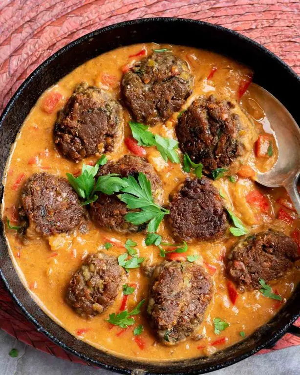 Lentil and Herb Koftas in Tomato Gravy