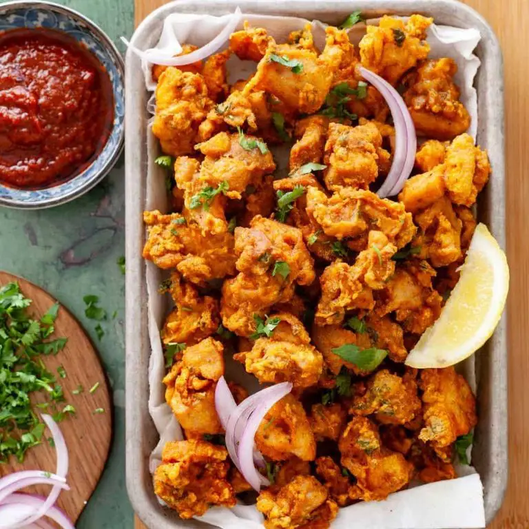 Masala Chicken Pakoras with Tomato Chutney