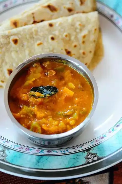 Mixed Vegetable Curry with Chapati