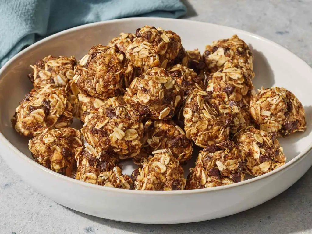 No-bake energy bites for on-the-go snacking