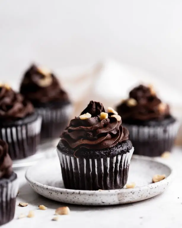 Nutella Filled Hazelnut Cupcakes
