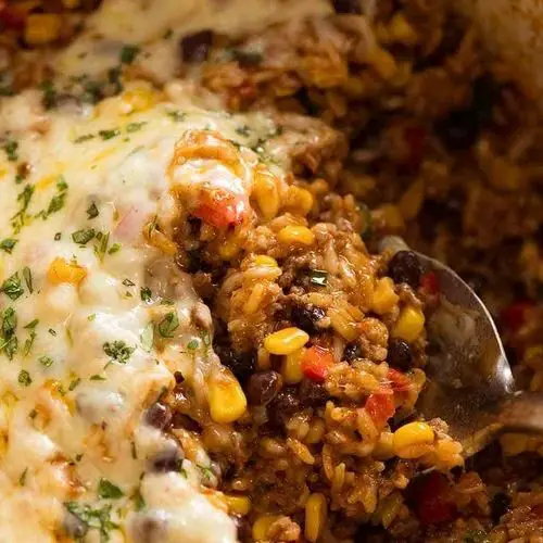 One-Pot Ground Beef and Rice Casserole