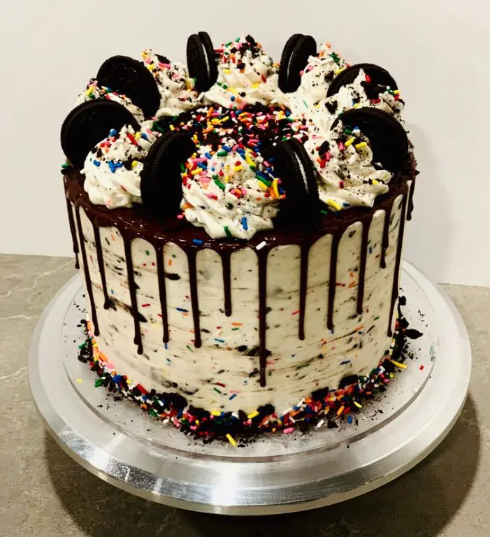 Oreo funfetti cake