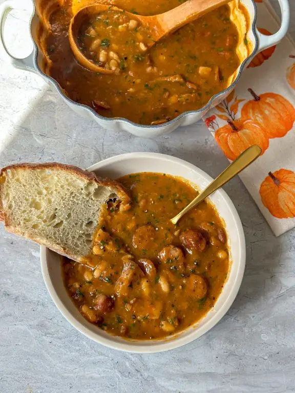 Pasulj with Smoked Ham Hock