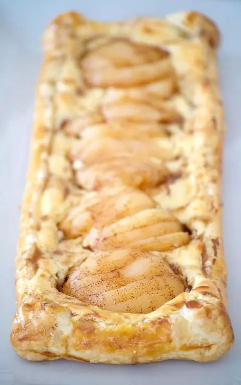 Pear and Cream Cheese Danish Pie