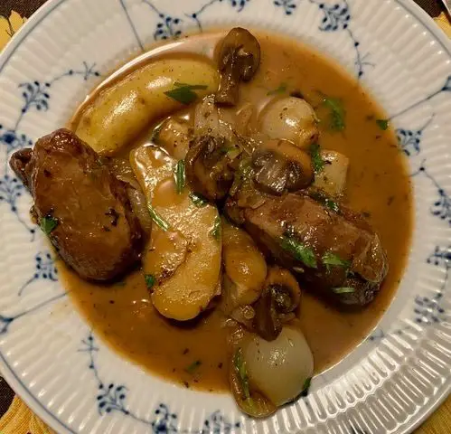 Pork Cheek Bourguignon with Pearl Onions
