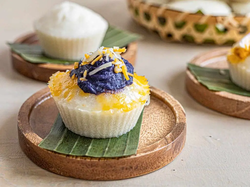 Puto - Steamed rice cakes.