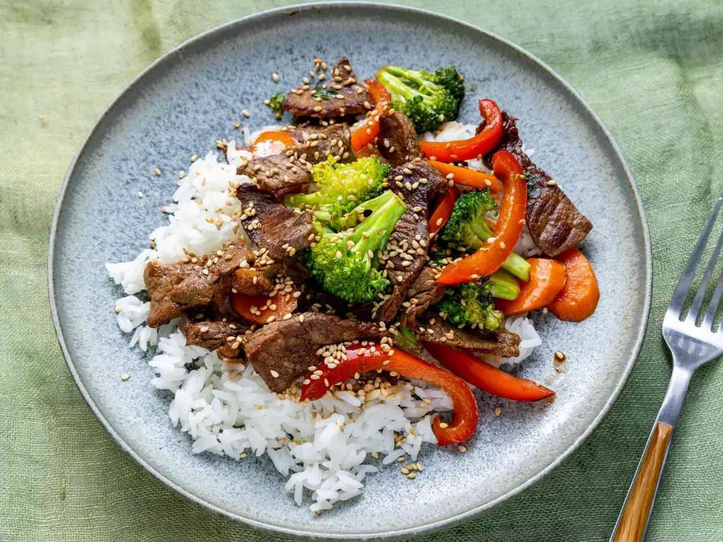 Quick Beef Stir-Fry with Veggies