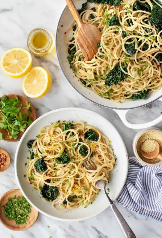 Quick Pasta Aglio e Olio