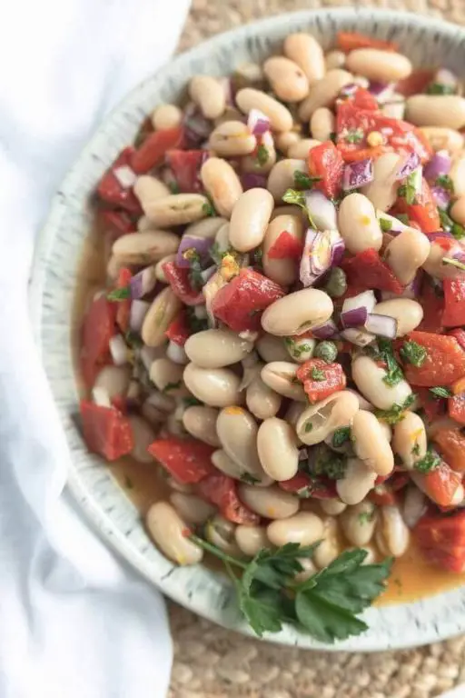 Roasted Red Pepper and Kidney Bean Salad