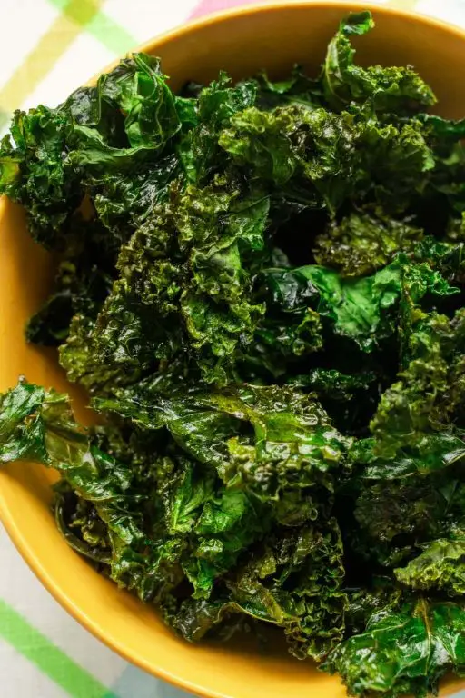 Rosemary and Thyme Crispy Kale Chips