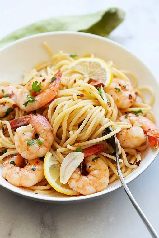 Shrimp Scampi with Garlic and White Wine