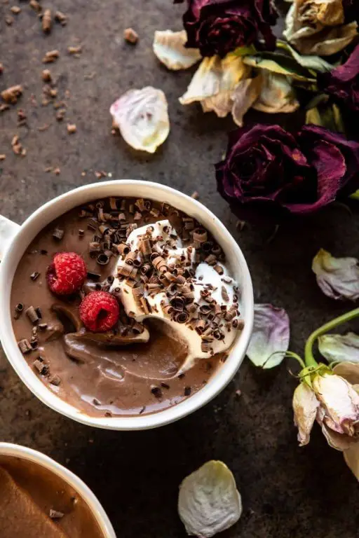 Simple 4-Ingredient Chocolate Mousse