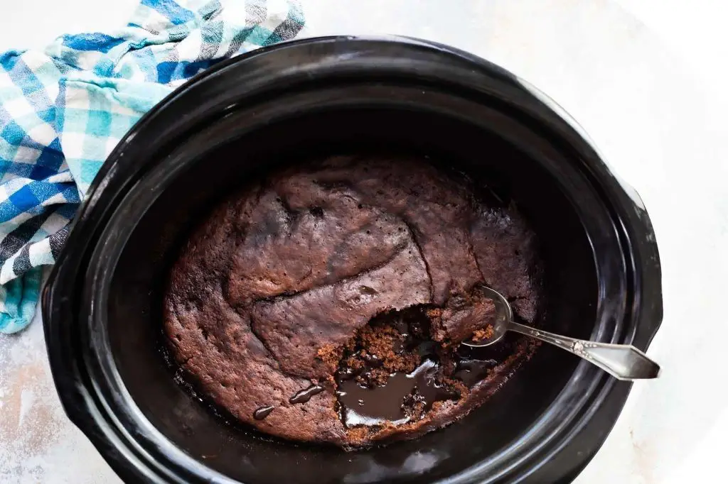 Simple Slow Cooker Chocolate Lava Cake