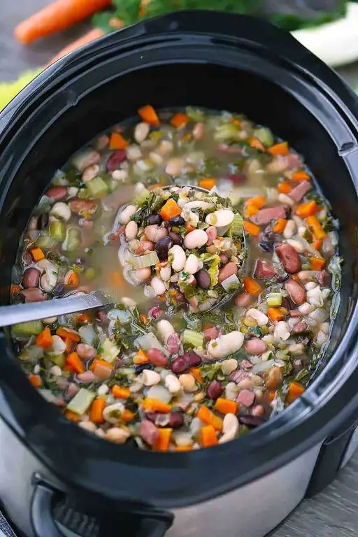 Slow Cooker 15 Bean Soup
