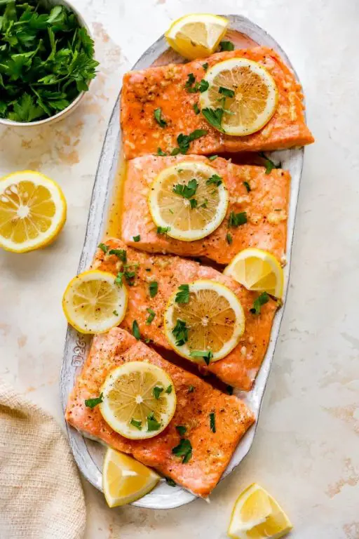 Slow Cooker Lemon Garlic Salmon