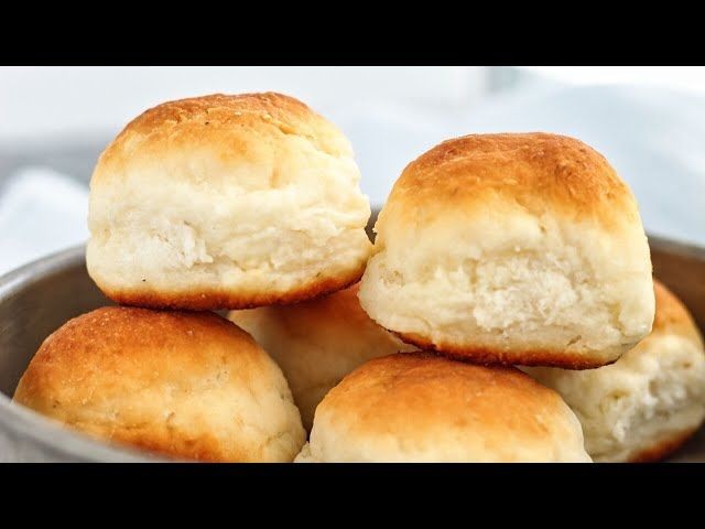 Soft Gluten-Free Dinner Rolls