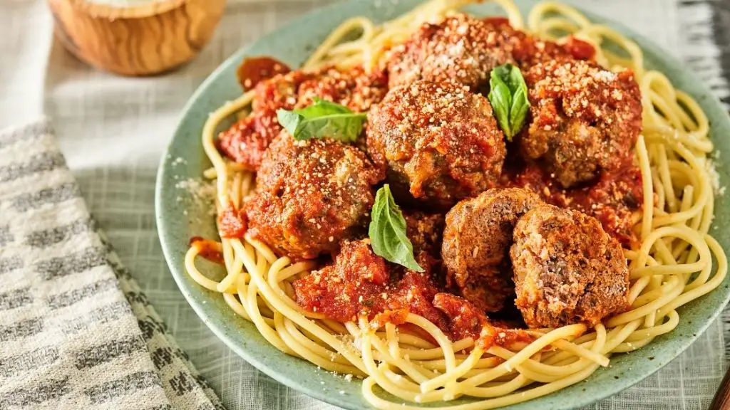 Spaghetti and Meatballs